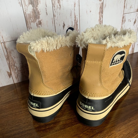 Sorel Leather Boots Waterproof Faux Fur Sz 6 - Picture 2 of 7